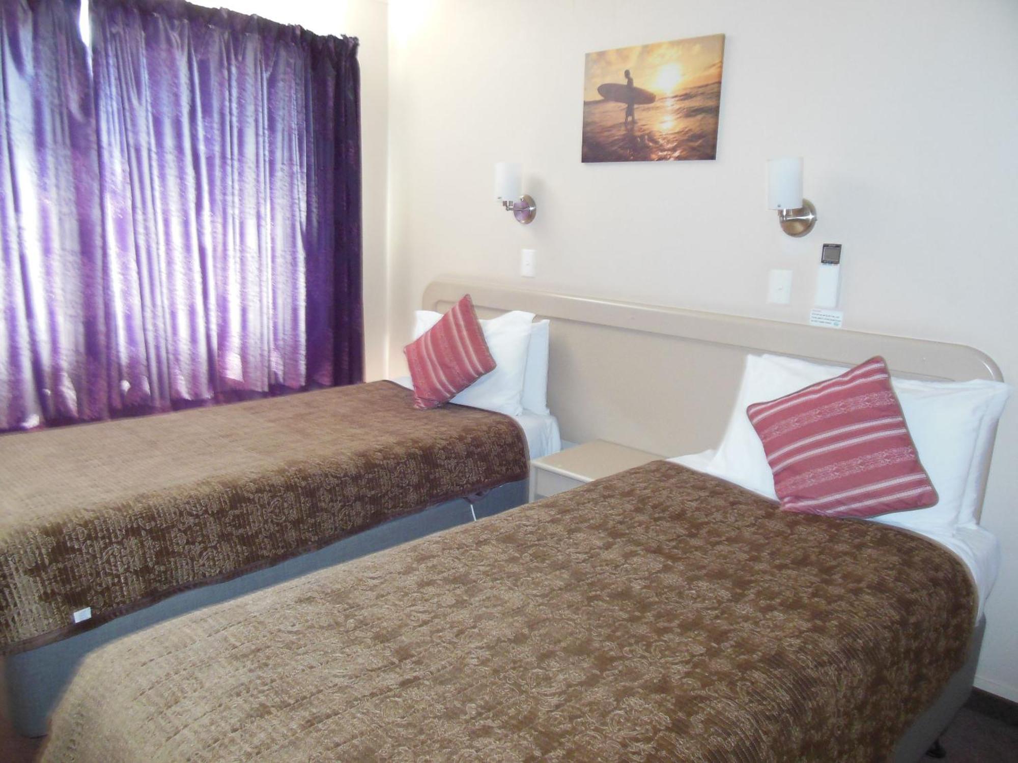 Asure Camelot Arms Motor Lodge Окленд Номер фото